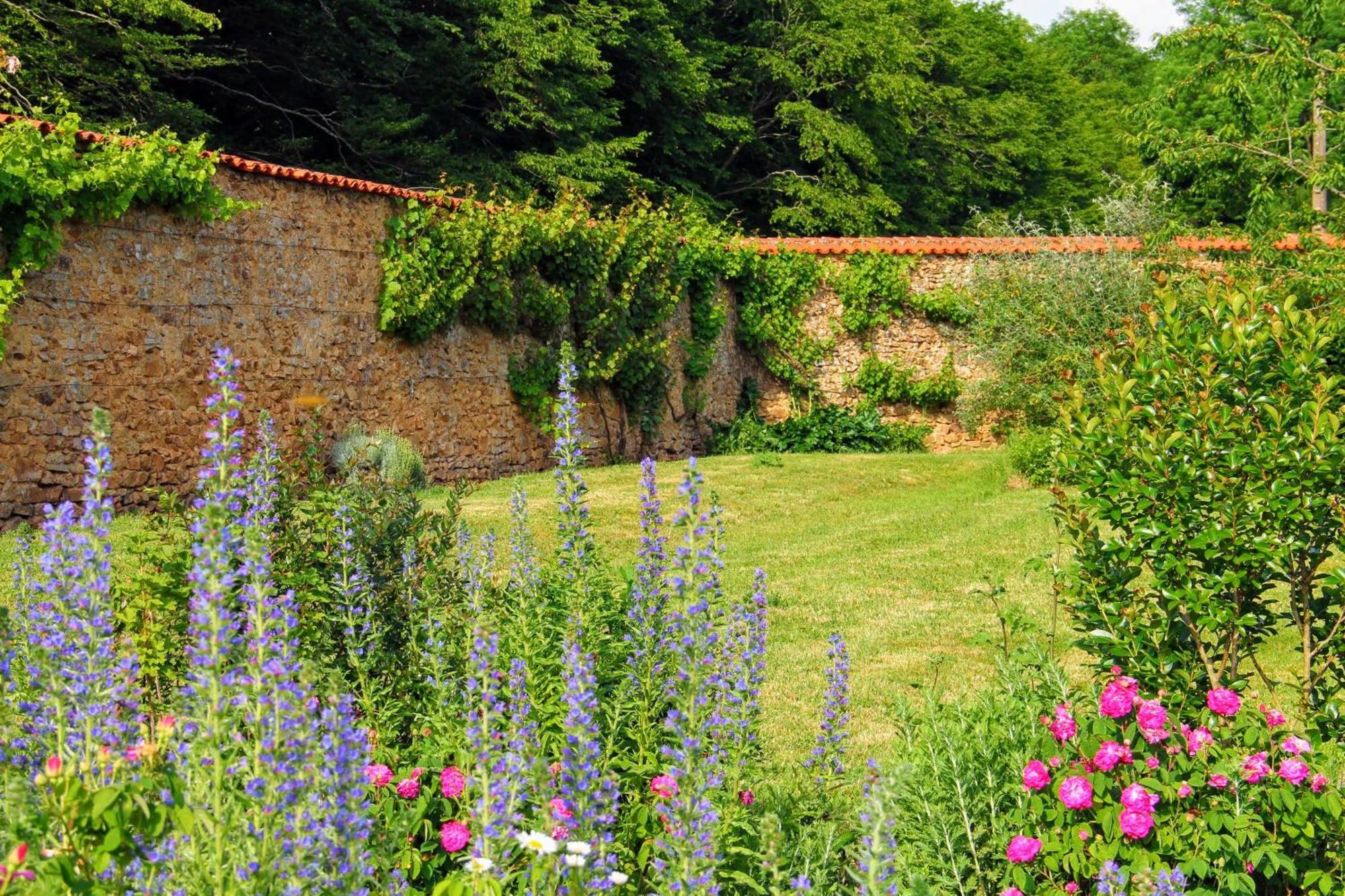 Domaine Des Roches Blanches Villa Le Pin  ภายนอก รูปภาพ
